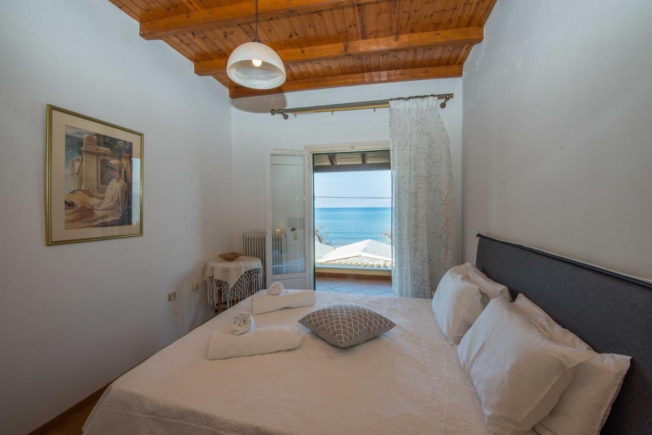 Frosos Beachfront Maisonette Acharavi Aharávi Kültér fotó